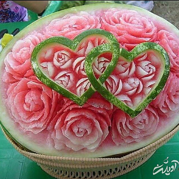 تزیین هندوانه تزیین هندوانه در ظرف تزیین هندوانه عروس تزیین هندوانه قاچ شده تزیین هندوانه ساده و راحت بدون برش فیلم تزیین هندوانه ساده تزیین هندوانه برای مدرسه jcddk ikn,hki  